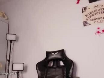 power_ranger_pink — Chaturbate recorded stream image, 19.09.2025 12:20