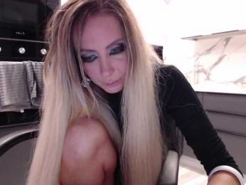blondalina — Bongacams recorded stream image, 19.09.2025 21:40