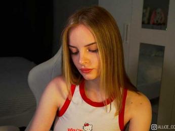 AliceCost — Bongacams recorded stream image, 20.09.2025 22:20