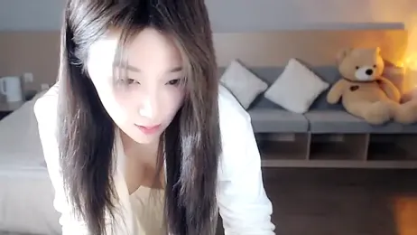 Lucky-baby — Stripchat recorded stream image, 17.02.2025 13:40