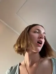 DollyTall — Stripchat recorded stream screenshot (22 Sep 2025)