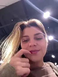 ValenciaShock — Stripchat recorded stream image, 22.09.2025 06:40