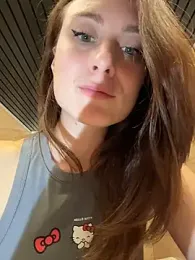 Dina_Tease — Stripchat recorded stream image, 22.09.2025 12:50