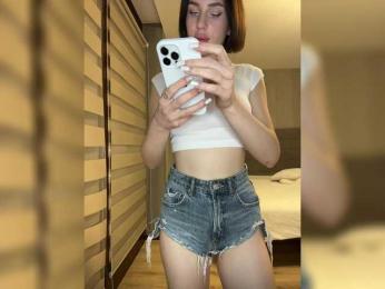 BabyDarii — Bongacams recorded stream image, 22.09.2025 12:30