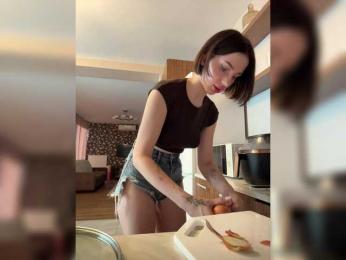 BabyDarii — Bongacams recorded stream image, 22.09.2025 12:30