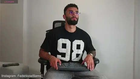 Derek_w — Stripchat recorded stream screenshot (23 Sep 2025)