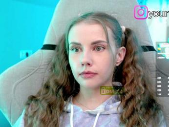 VikkiExtraCheese — Bongacams recorded stream image, 23.09.2025 12:10