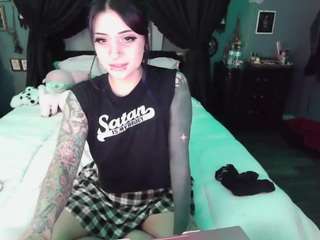 sallylynn — Camsoda recorded stream screenshot (24 Sep 2025)