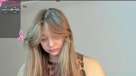 May_Flower — Stripchat recorded stream screenshot (24 Sep 2025)