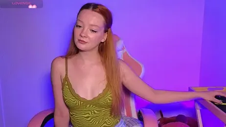 Radiants_two — Stripchat recorded stream image, 25.09.2025 15:30