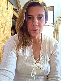 Lina_lou4 — Stripchat recorded stream image, 27.09.2025 10:20