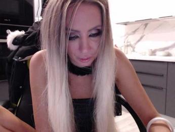 blondalina — Bongacams recorded stream image, 29.09.2025 06:50