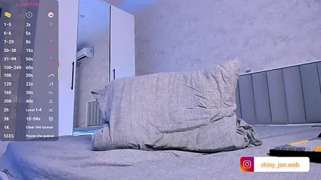 Shiny_Jennifer — Stripchat recorded stream image, 29.09.2025 18:00