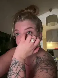 OdriOlsens — Stripchat recorded stream image, 01.10.2025 14:50