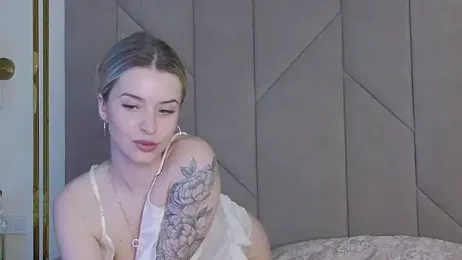 Touch_me — Stripchat recorded stream image, 01.10.2025 15:40