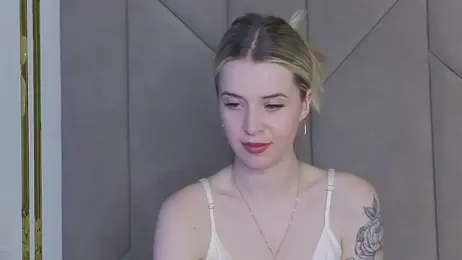 Touch_me — Stripchat recorded stream image, 01.10.2025 15:40
