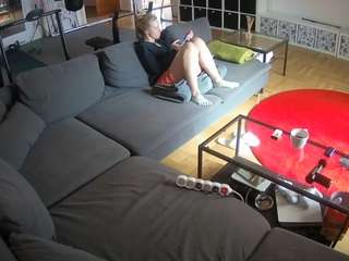 voyeurcam-julmodels-living-3 — Camsoda recorded stream image, 02.10.2025 03:00