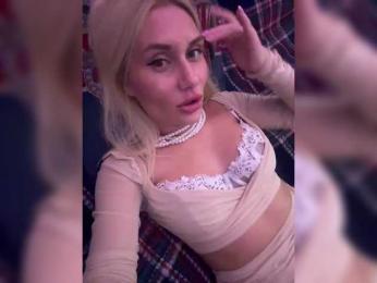 Tvoyasamka77 — Bongacams recorded stream image, 02.10.2025 14:00