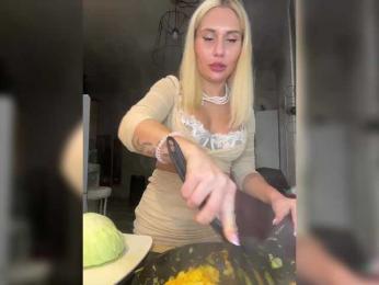 Tvoyasamka77 — Bongacams recorded stream image, 02.10.2025 14:00