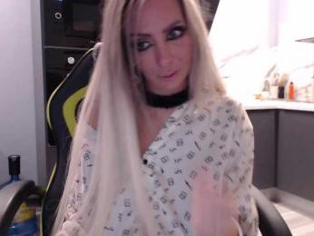 blondalina — Bongacams recorded stream image, 02.10.2025 18:50