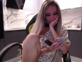 blondalina — Bongacams recorded stream image, 02.10.2025 18:50