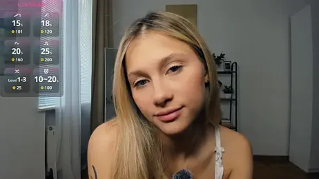 FaaBinaa — Stripchat recorded stream screenshot (03 Oct 2025)