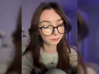 ShyAlya — Bongacams recorded stream image, 03.10.2025 17:40