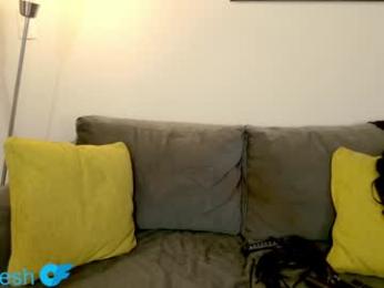 kellytesh — Chaturbate recorded stream screenshot (03 Oct 2025)