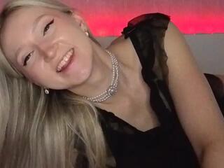 Mia Nix — Flirt4free recorded stream image, 04.10.2025 06:30
