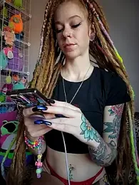 LucidLucy — Stripchat recorded stream image, 05.10.2025 15:00