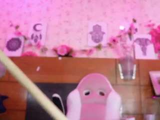 mssburbuja — Camsoda recorded stream image, 06.10.2025 03:00