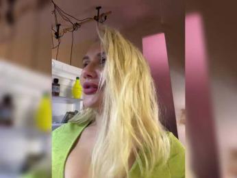 Tvoyasamka77 — Bongacams recorded stream image, 06.10.2025 10:40