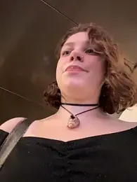 lucy-joy — Stripchat recorded stream image, 07.10.2025 10:30