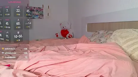 Milana15 — Stripchat recorded stream screenshot (07 Oct 2025)