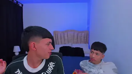 Juan_Nd_Steven — Stripchat recorded stream image, 08.10.2025 04:10