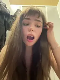 pantyless — Stripchat recorded stream screenshot (08 Oct 2025)