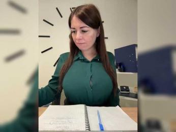 Brenda_KiSKA — Bongacams recorded stream image, 09.10.2025 05:00