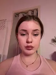 MaribelRiver — Stripchat recorded stream image, 19.02.2025 21:00