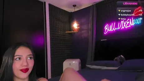 bull_vixen2001 — Stripchat recorded stream image, 09.10.2025 09:40