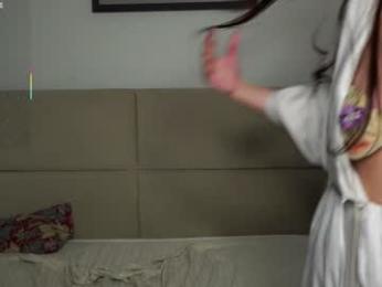 vivid_girls — Chaturbate recorded stream image, 09.10.2025 07:30