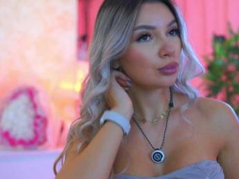 ArtTeasee — Bongacams recorded stream image, 10.10.2025 08:50