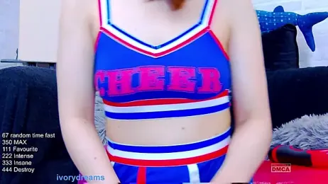 IvoryDreams — Stripchat recorded stream image, 10.10.2025 16:40
