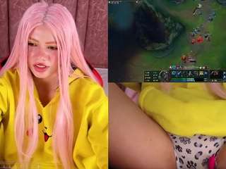 lilapop4 — Camsoda recorded stream image, 11.10.2025 12:30