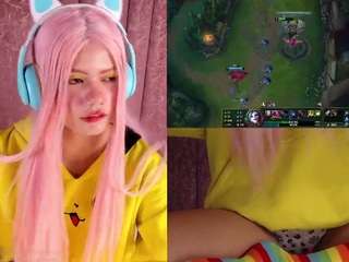 lilapop4 — Camsoda recorded stream image, 11.10.2025 12:30
