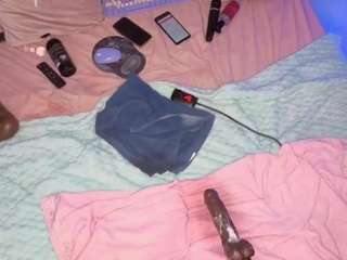 karenn-smith — Camsoda recorded stream screenshot (11 Oct 2025)