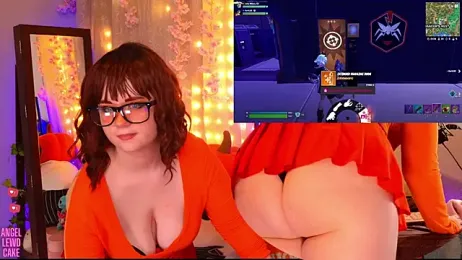 Angel-Lewd-Cake — Stripchat recorded stream image, 12.10.2025 09:30