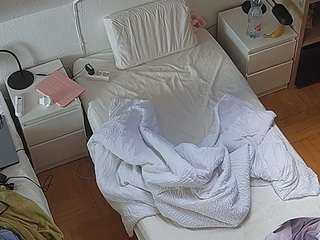 voyeurcam-julmodels-bed-7 — Camsoda recorded stream image, 09.10.2025 18:00