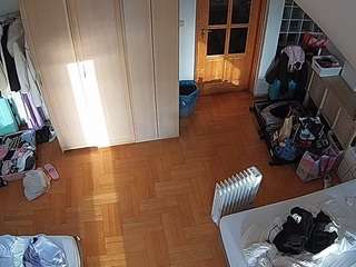 voyeurcam-julmodels-bed-7 — Camsoda recorded stream image, 09.10.2025 18:00