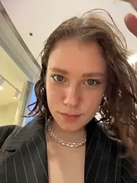 lucy-joy — Stripchat recorded stream image, 12.10.2025 10:40