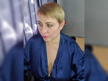 _LEKSA — Bongacams recorded stream image, 13.10.2025 02:20